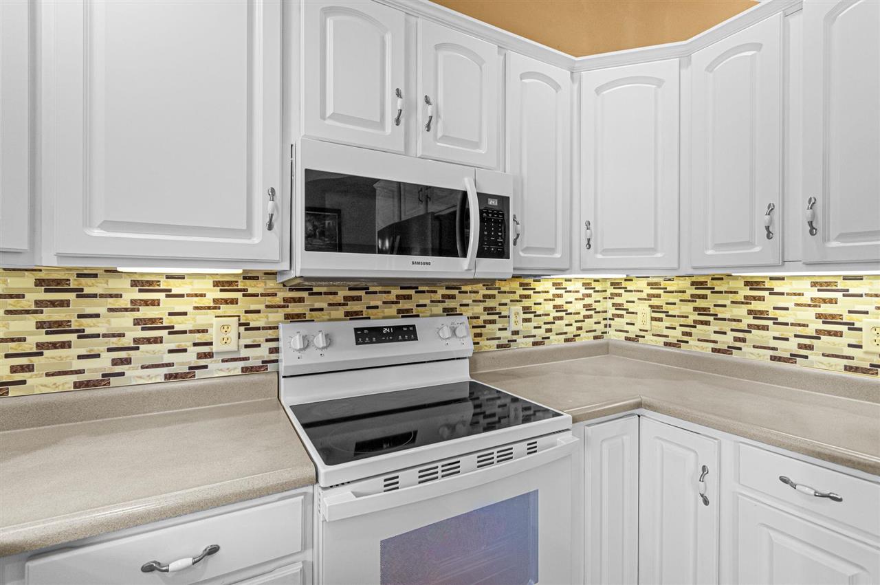2043 Timber Lane Coralville IA 52241