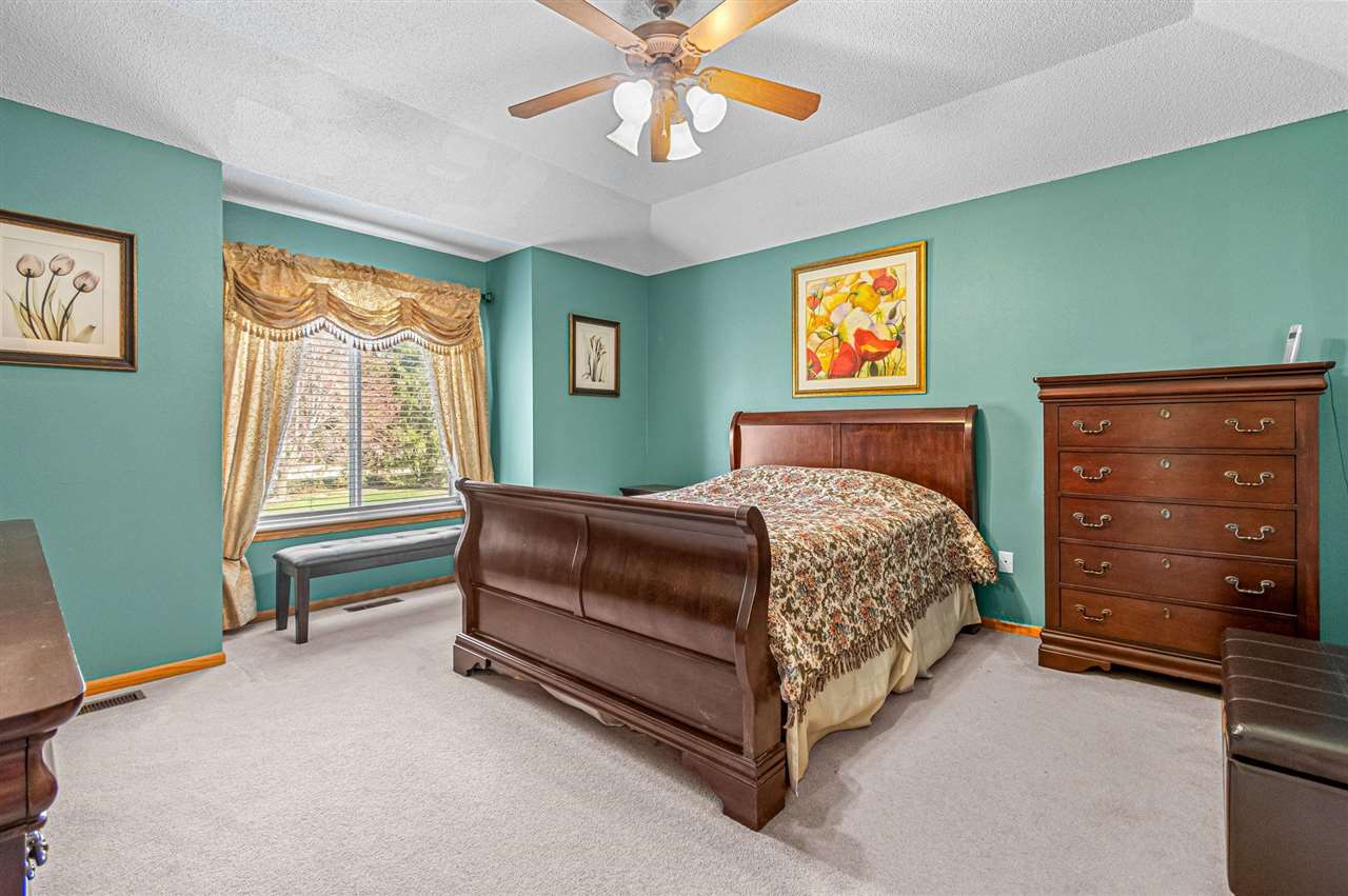 2043 Timber Lane Coralville IA 52241