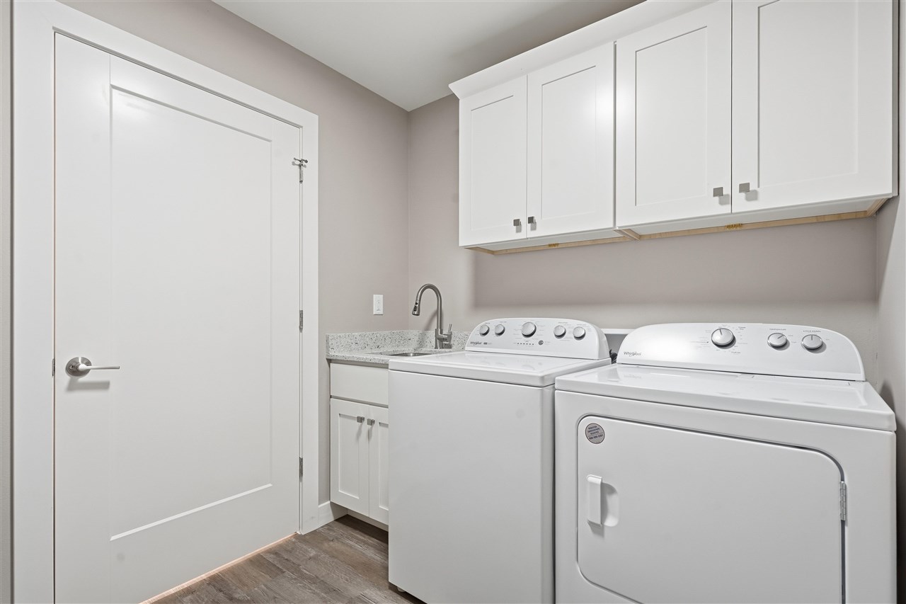 900 Beck Drive Solon IA 52333