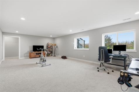 900 Beck Drive Solon IA 52333
