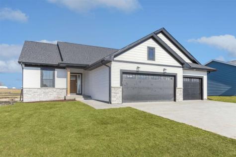 1101 High Ridge Trail Solon IA 52333