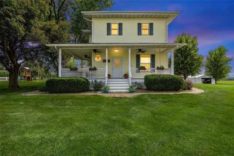 1424 240th Street Tipton IA 52772