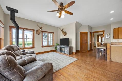 1424 240th Street Tipton IA 52772