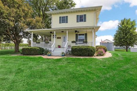 1424 240th Street Tipton IA 52772