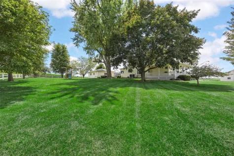 1424 240th Street Tipton IA 52772