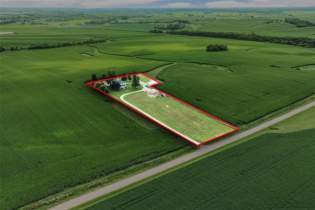 1424 240th Street Tipton IA 52772