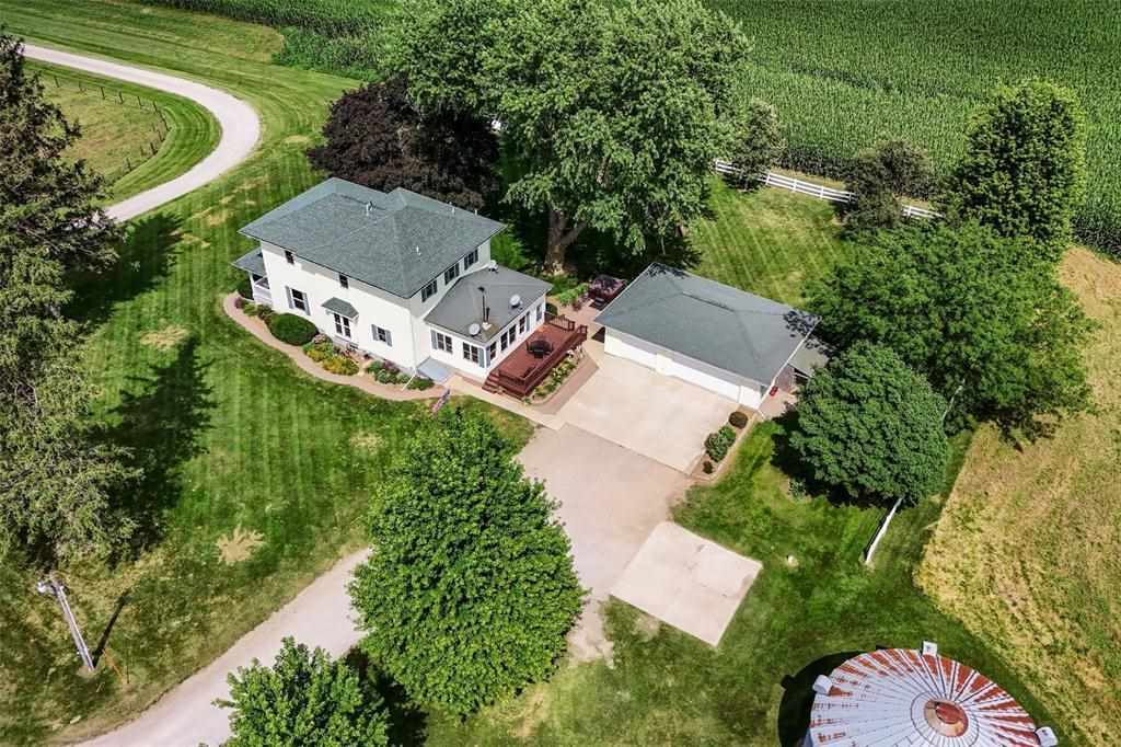 1424 240th Street Tipton IA 52772