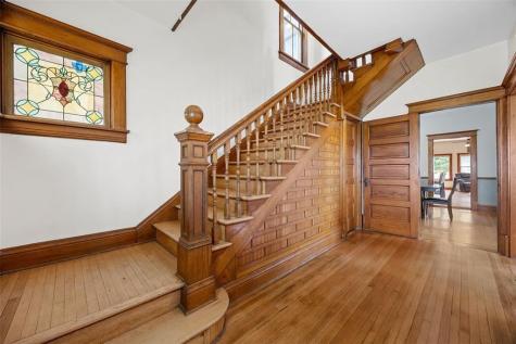1424 240th Street Tipton IA 52772