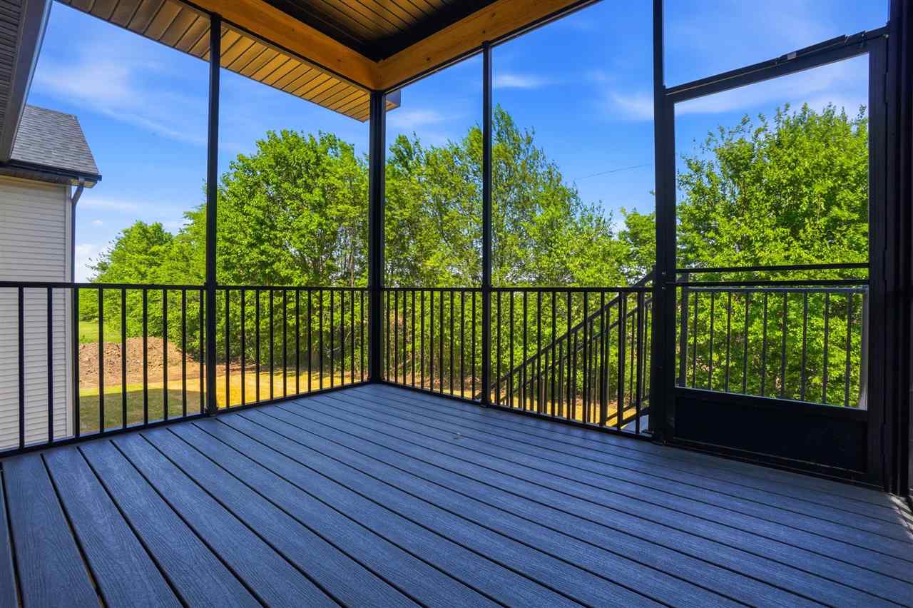 802 Crestview Drive Solon IA 52333