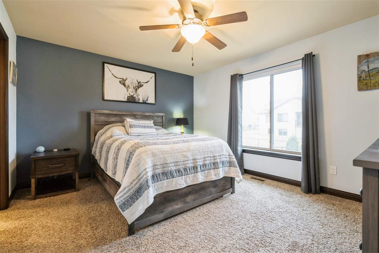 242 S Stewart Street North Liberty IA 52317