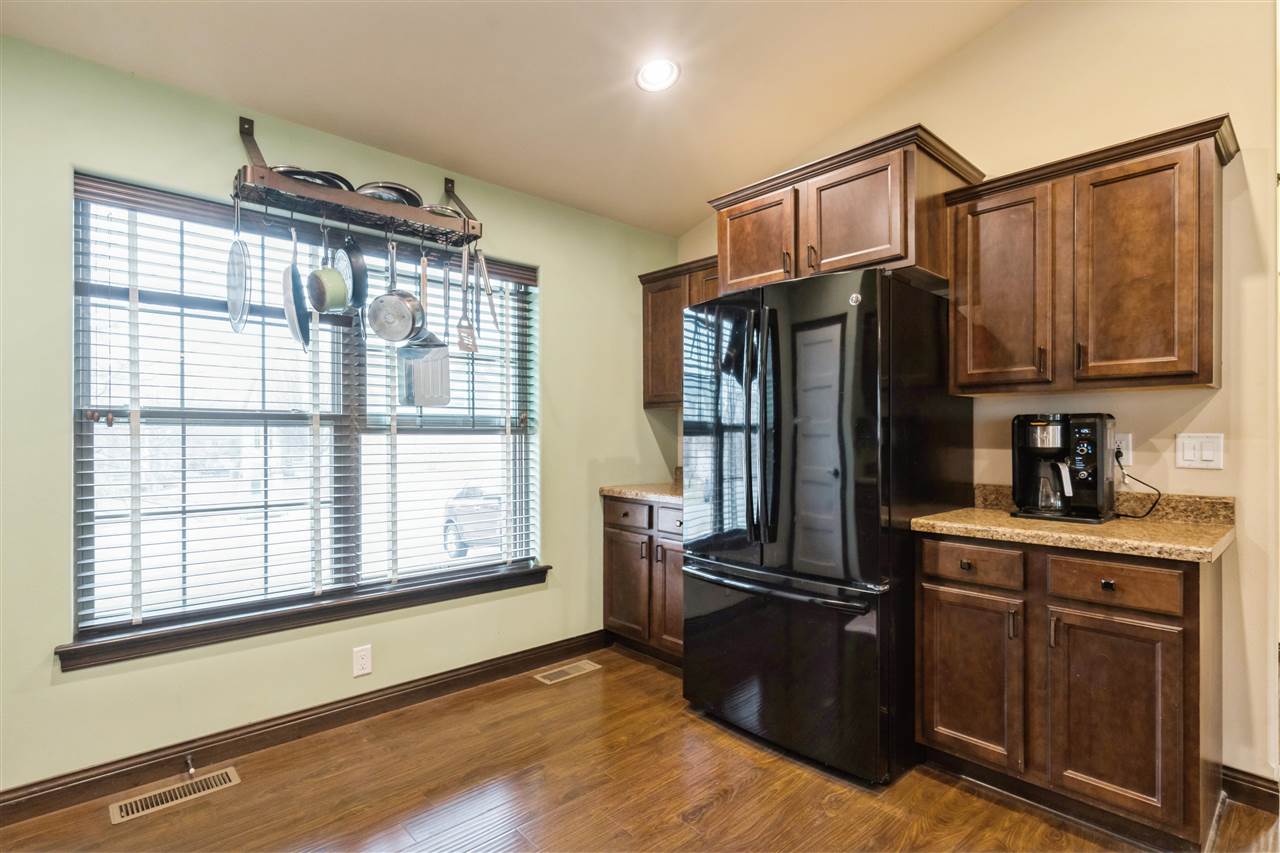 242 S Stewart Street North Liberty IA 52317