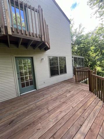 2624 Bluffwood Circle Iowa City IA 52245