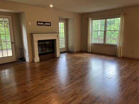 2624 Bluffwood Circle Iowa City IA 52245