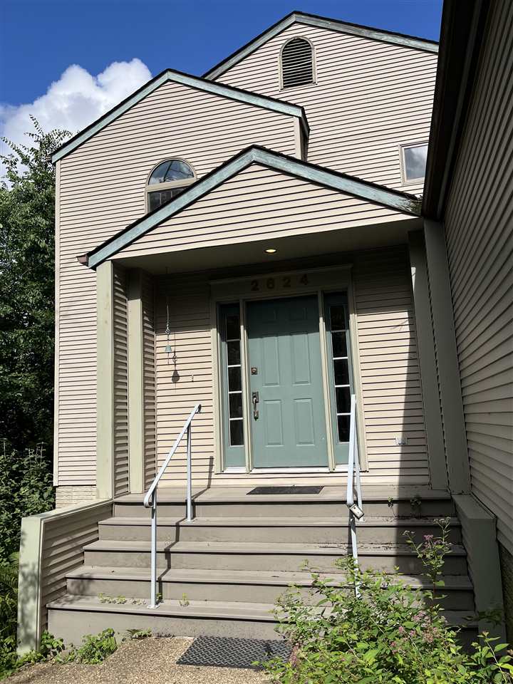 2624 Bluffwood Circle Iowa City IA 52245