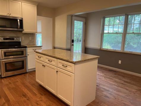 2624 Bluffwood Circle Iowa City IA 52245
