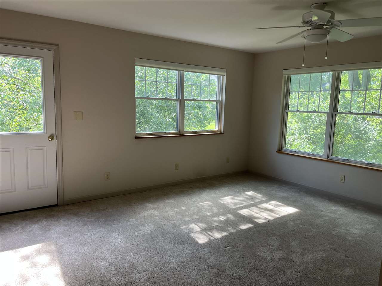 2624 Bluffwood Circle Iowa City IA 52245