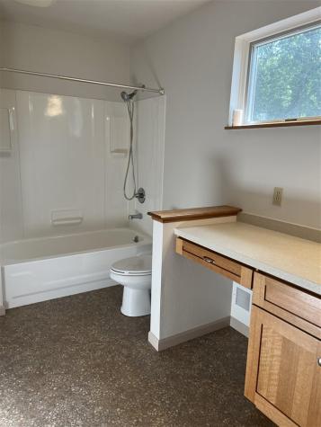 2624 Bluffwood Circle Iowa City IA 52245