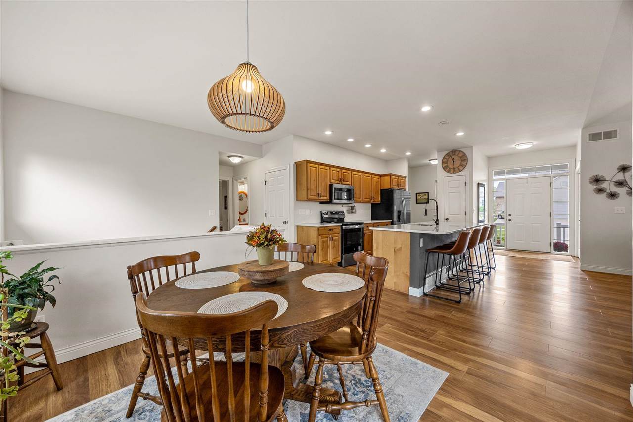 1675 Grizzly Trail North Liberty IA 52317