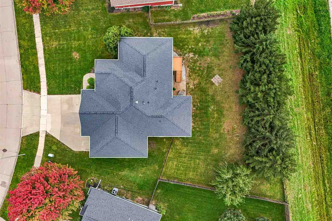 1675 Grizzly Trail North Liberty IA 52317