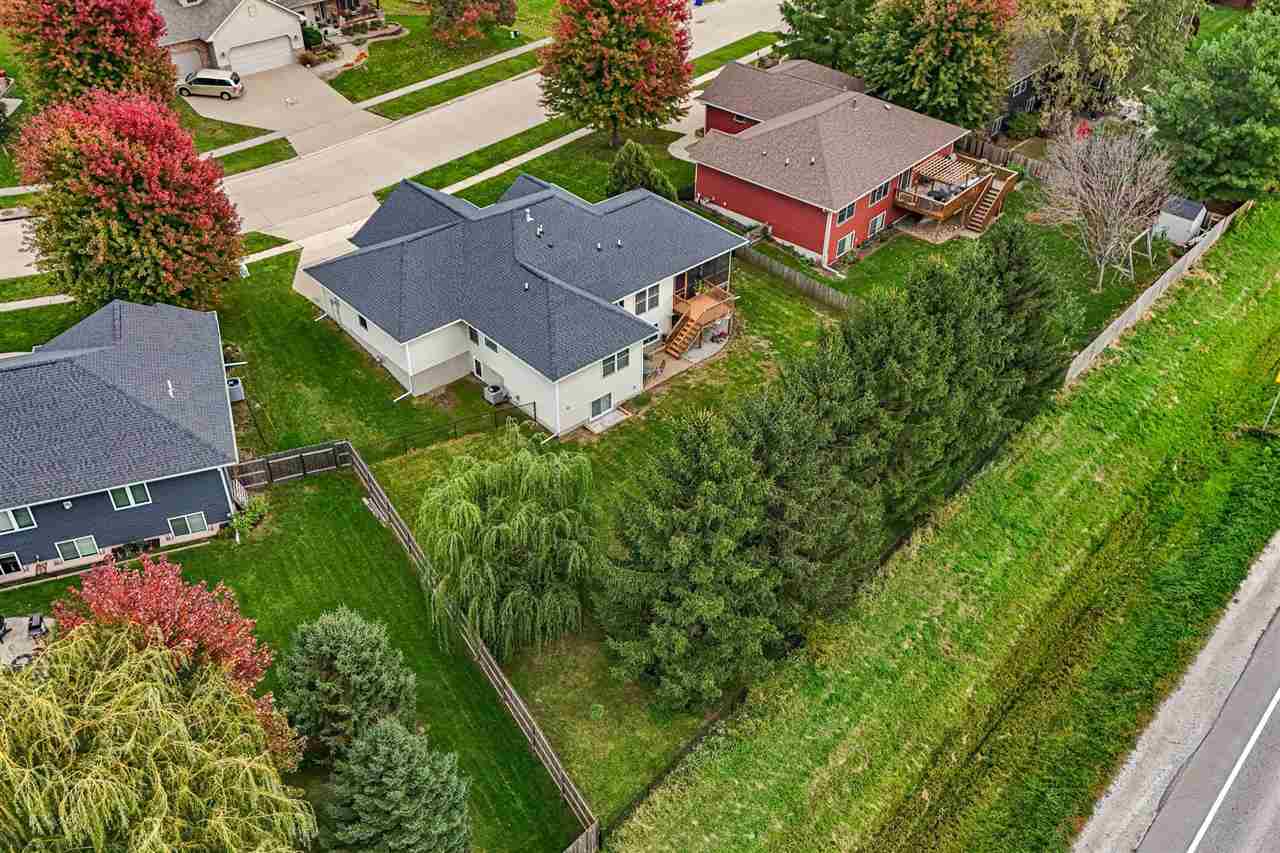 1675 Grizzly Trail North Liberty IA 52317