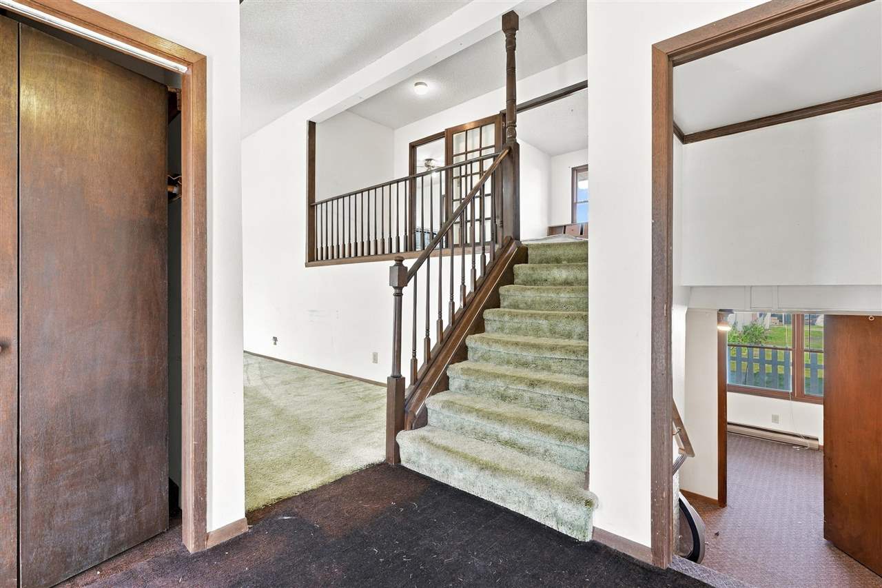150 W Adams Street Marengo IA 52301