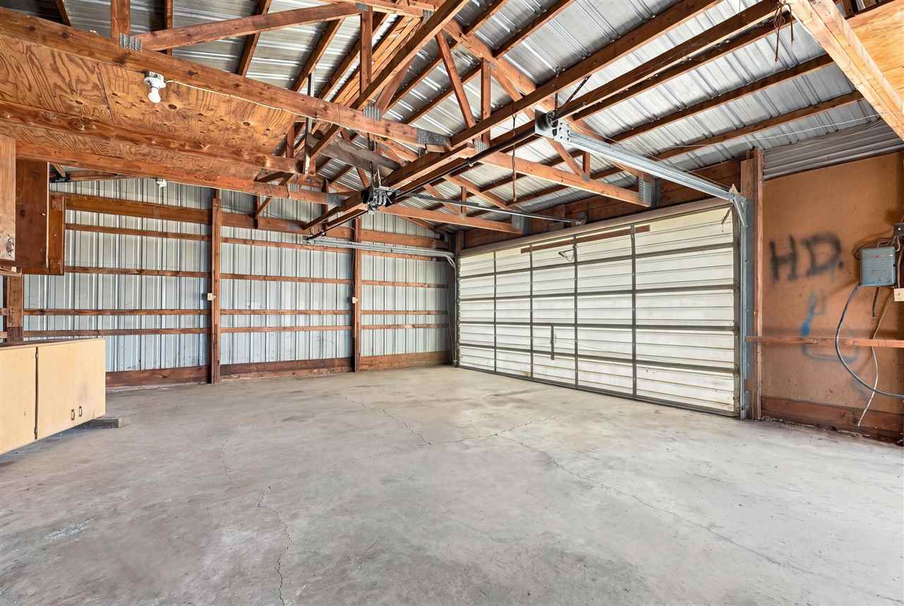 150 W Adams Street Marengo IA 52301