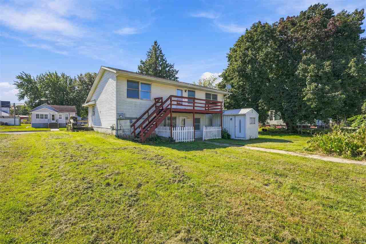 150 W Adams Street Marengo IA 52301