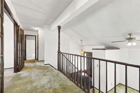 150 W Adams Street Marengo IA 52301