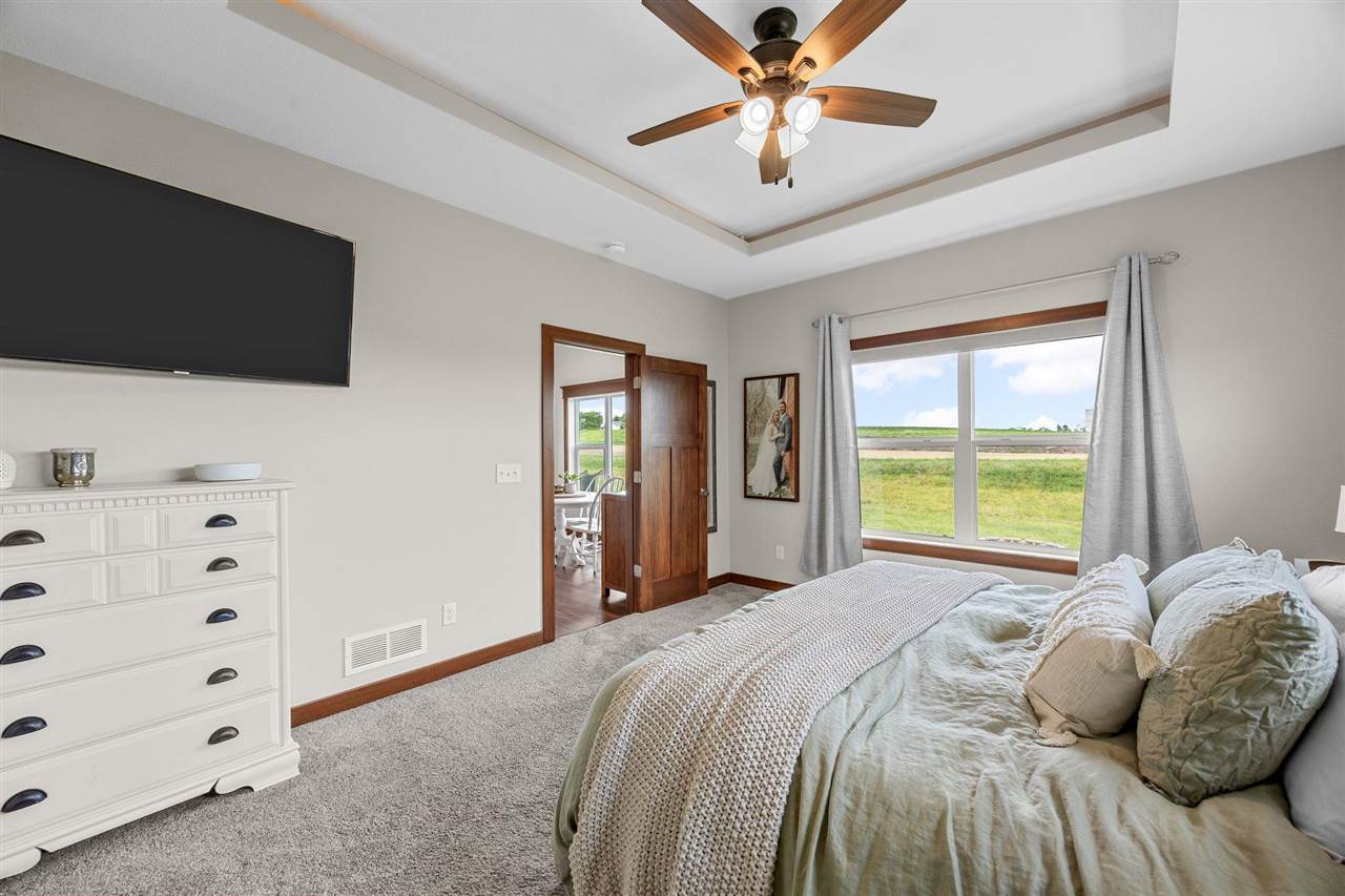 3176 Artesian Road Marion IA 52302
