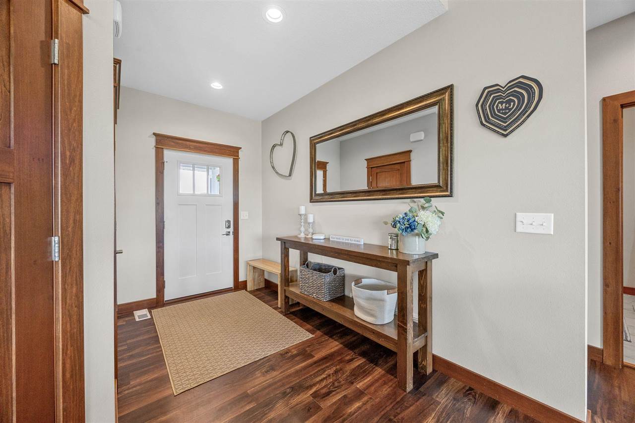 3176 Artesian Road Marion IA 52302