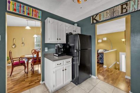 1280 Esther Court Iowa City IA 52240