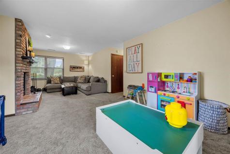 1280 Esther Court Iowa City IA 52240