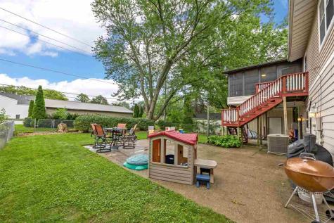 1280 Esther Court Iowa City IA 52240