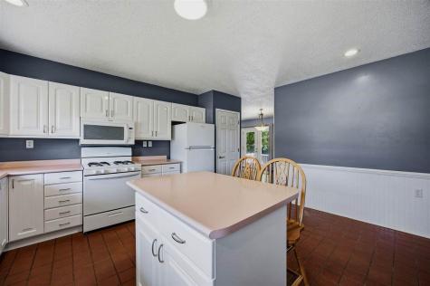 700 East 3rd Street Anamosa IA 52205