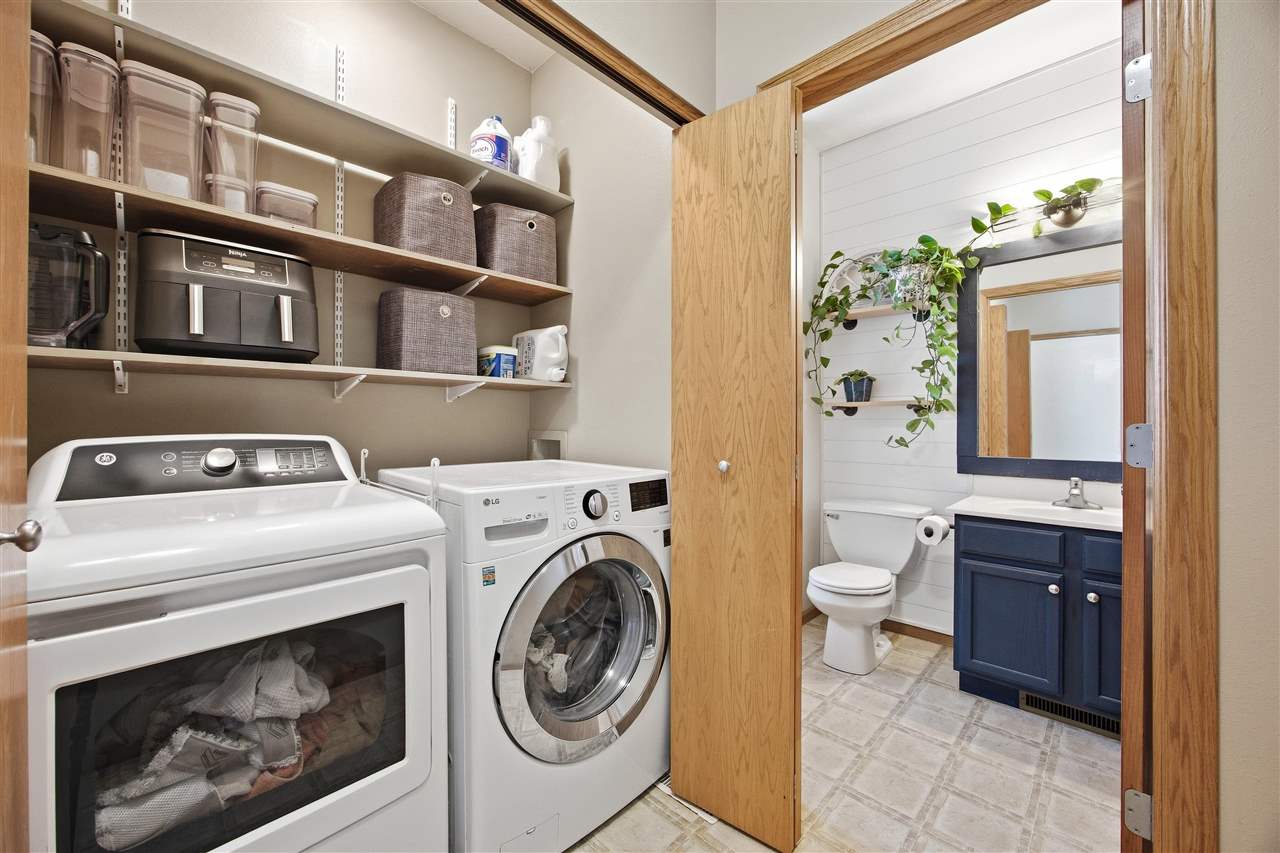 1372 Woolridge Drive Coralville IA 52241