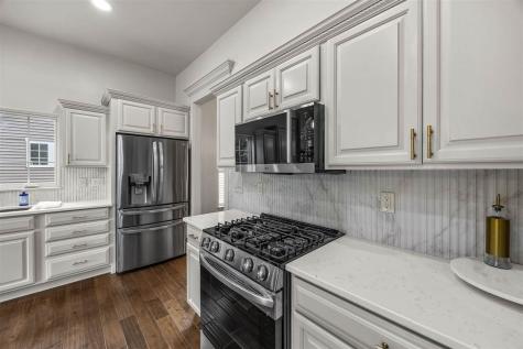 4421 Tempe Place Iowa City IA 52246