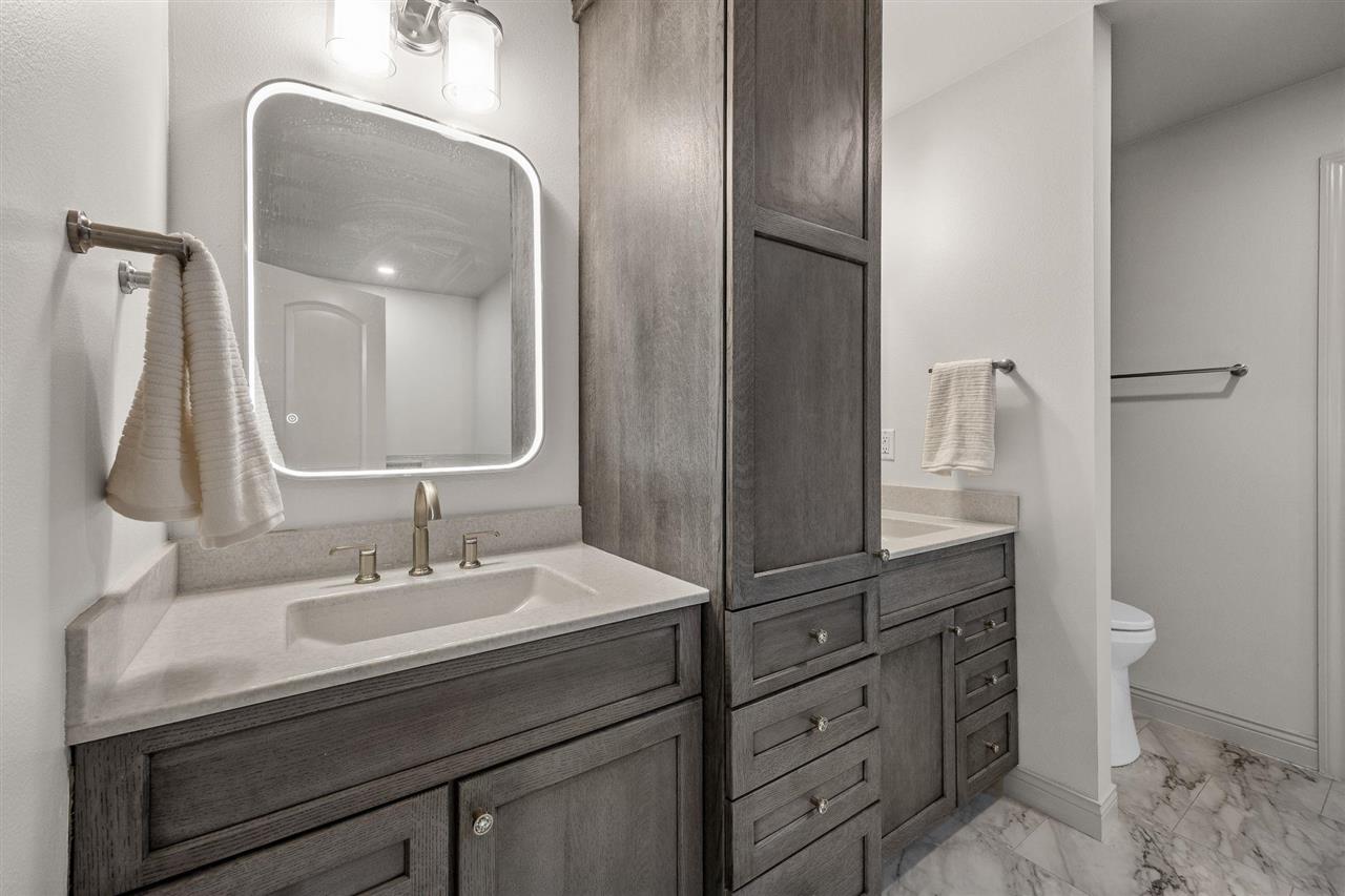 4421 Tempe Place Iowa City IA 52246