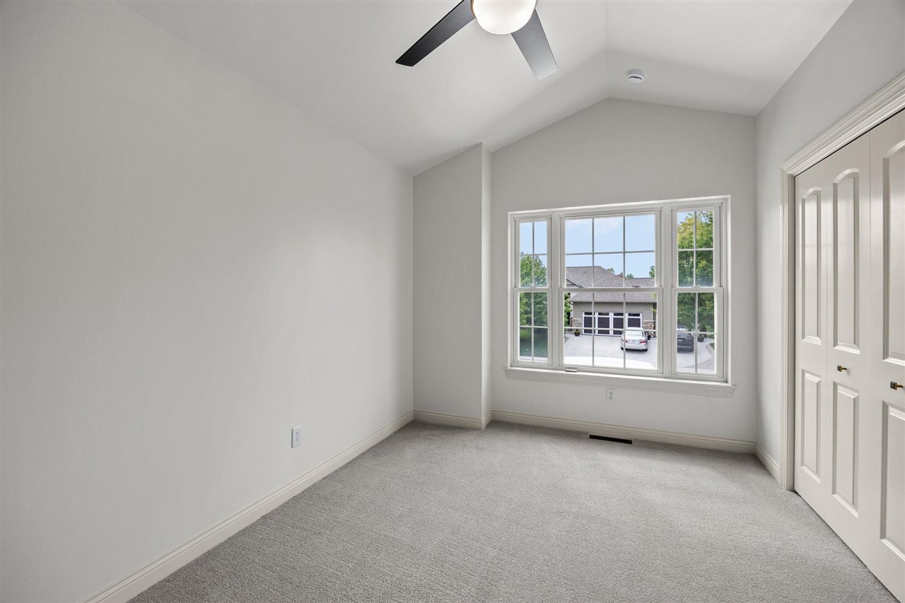 4421 Tempe Place Iowa City IA 52246