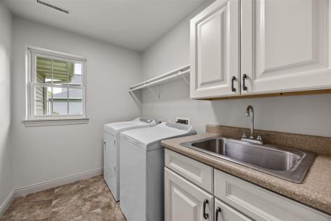 4421 Tempe Place Iowa City IA 52246