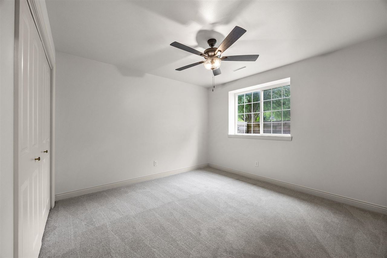 4421 Tempe Place Iowa City IA 52246