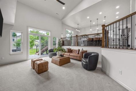4421 Tempe Place Iowa City IA 52246