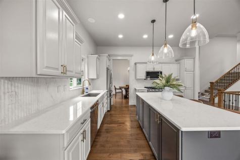 4421 Tempe Place Iowa City IA 52246