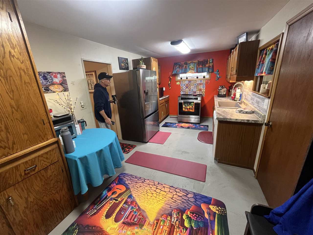 106 E 6th Street Other IA 50228