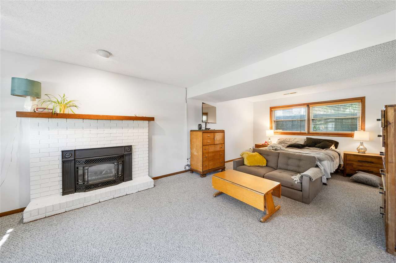 1818 Flatiron Avenue Iowa City IA 52240