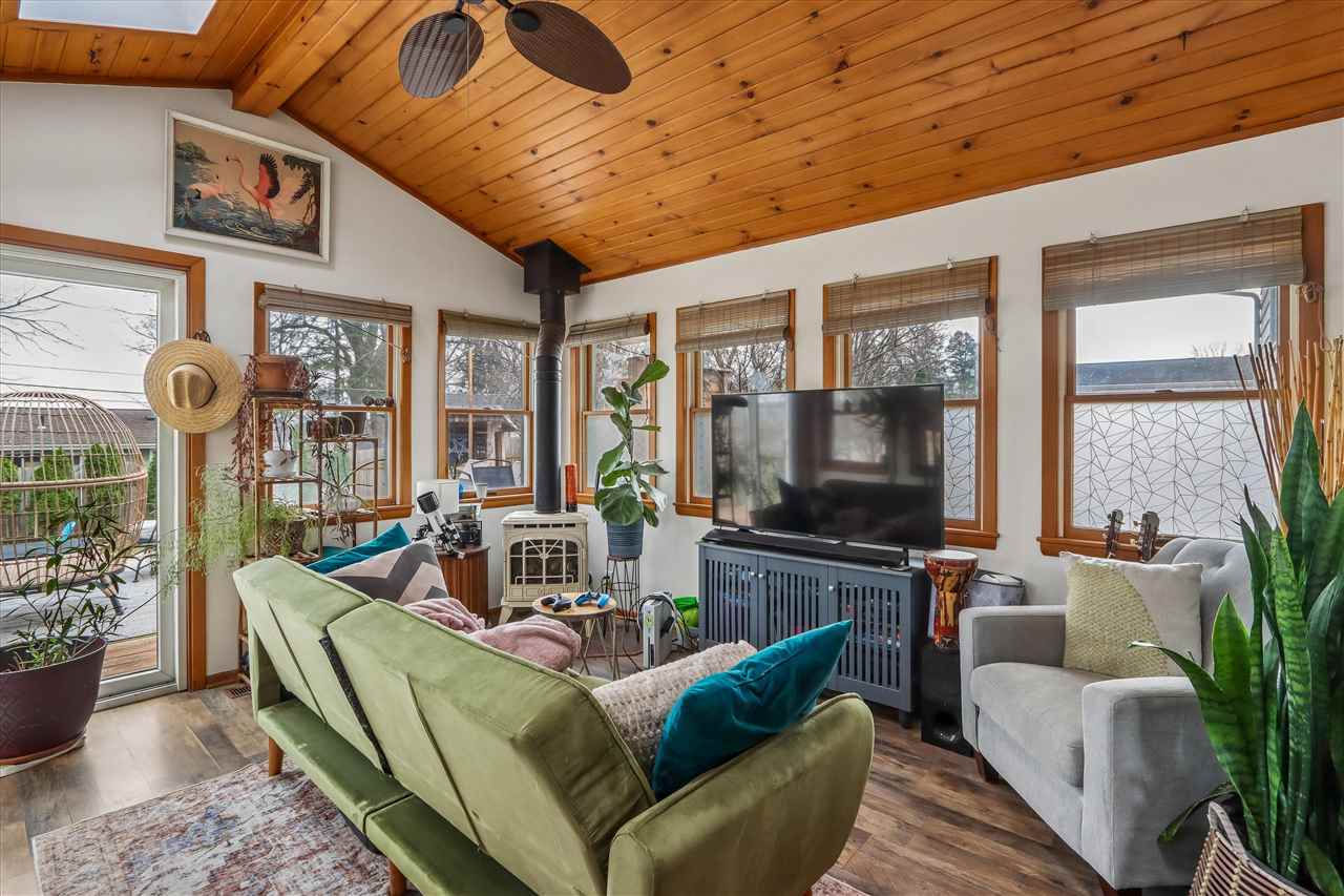 819 14th Avenue Coralville IA 52241