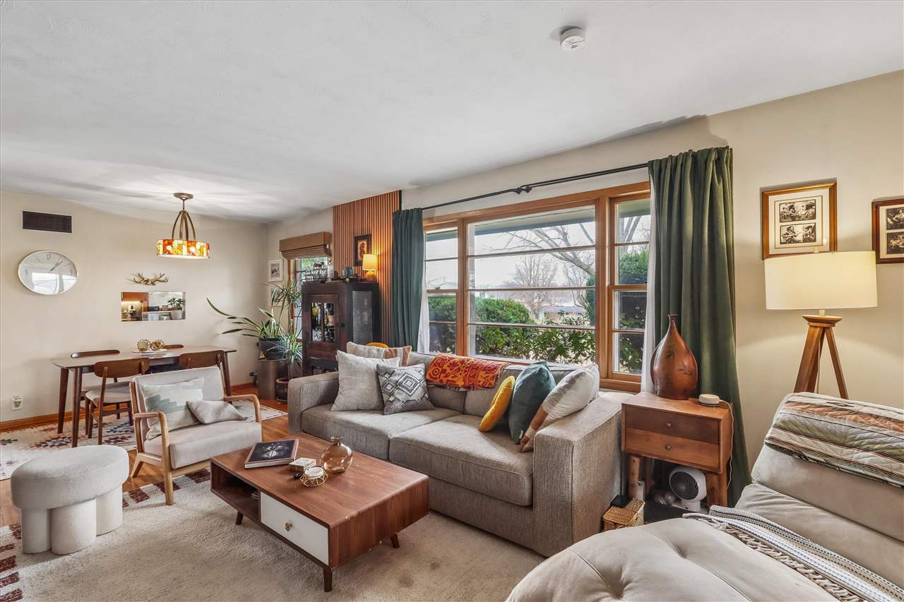 819 14th Avenue Coralville IA 52241