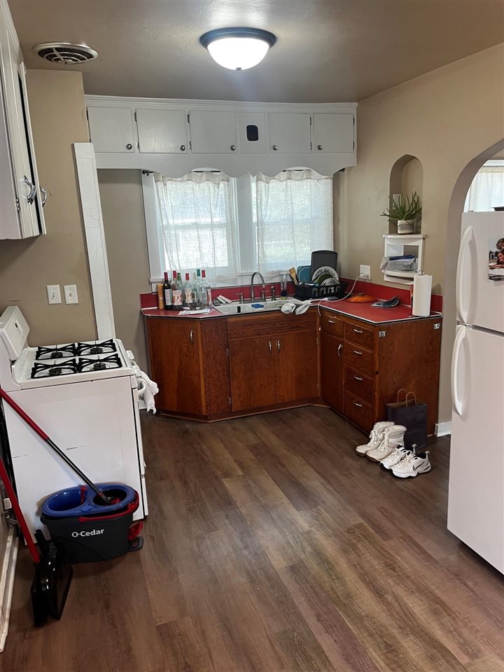 1002 Rochester Avenue Iowa City IA 52245