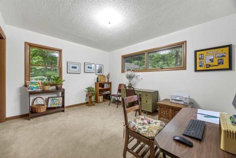 810 N Linn Street Iowa City IA 52245