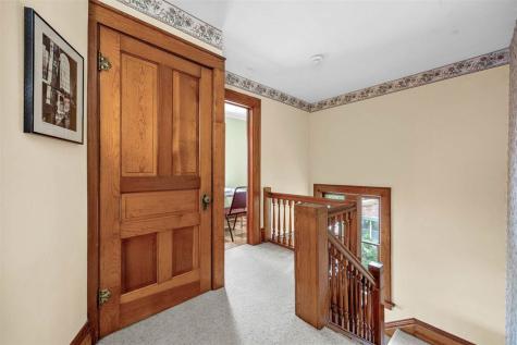 810 N Linn Street Iowa City IA 52245