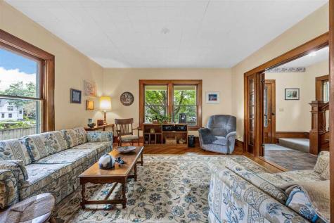 810 N Linn Street Iowa City IA 52245